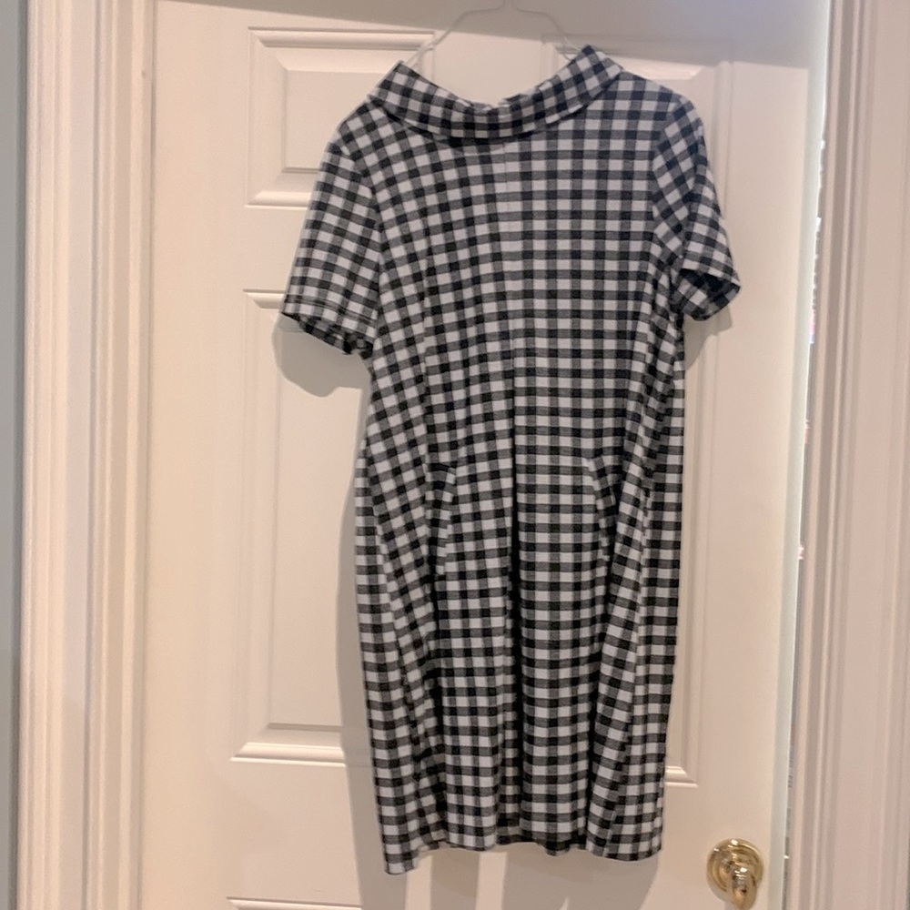 Classic Tyler Boe dress